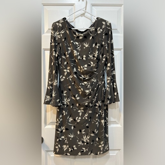 Lauren Ralph Lauren Gray Floral Faux Wrap Dress Long Bell Sleeve Women Sz 10 - Picture 1 of 9